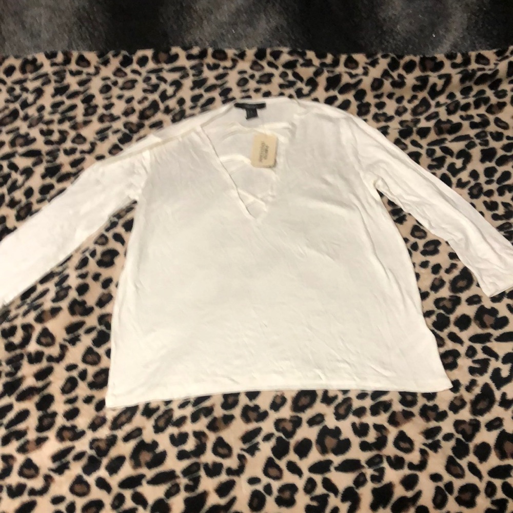 NWT 3/4 length top